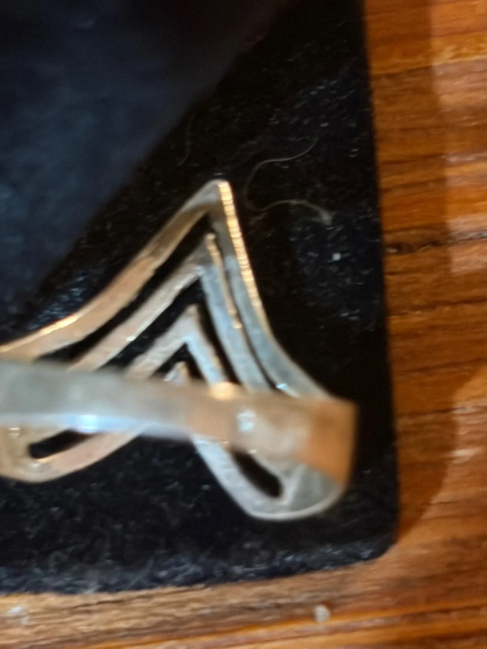 Vintage 1960s 1970s Chevron Cutout Silver-Tone Statement Ring Size 10